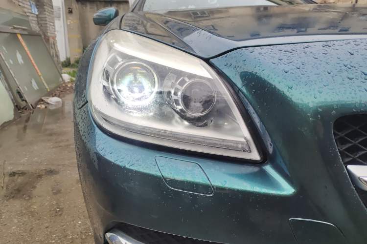 Used Mercedes-Benz SLK-Class 2011 SLK 200 Fashion Model