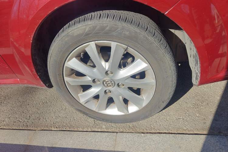 Used Buick Excelle 2011 1.6LX-AT