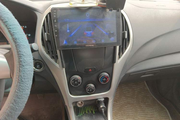 Used BYD F3 2015 Energy-Saving Edition 1.5L Manual Luxury Model