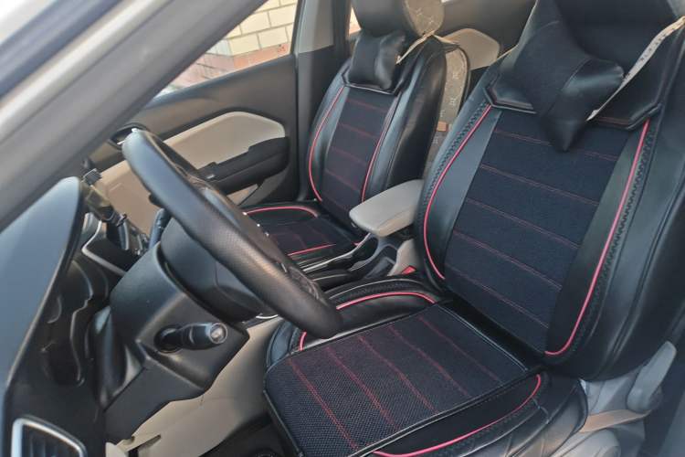 Used Dongfeng Aeolus L60 2015 1.8L Manual New Enjoyment Version