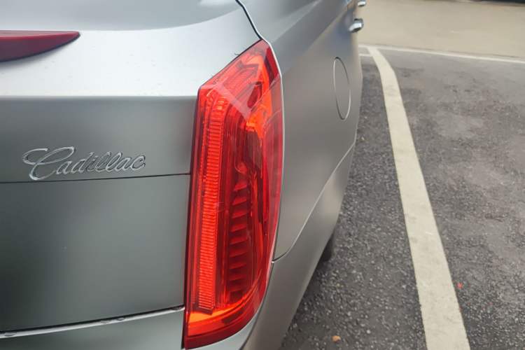 Used Cadillac XTS 2014 28T Luxury Model
