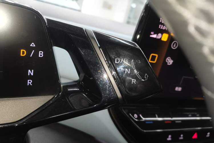 Used Volkswagen ID.4 X 2023 Pure Smart Edition