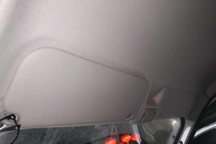 Used Wuling Yangguang 2024 300km Range Practical Window-Sealed Version 60kW
