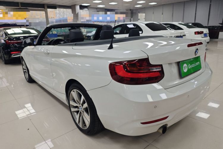 Used BMW 2 Series 2015 220i Convertible Coupe Leading Model
