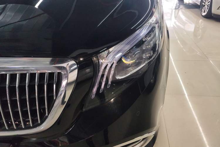 Used Mercedes-Benz Vito 2020 2.0T Elite Version 7 Seats