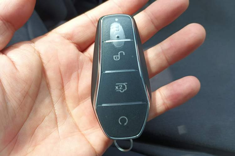 Used BYD Tang New Energy 2024 DM-p Champion Edition 215KM Four-Wheel Drive Deluxe Model Vehicle Key