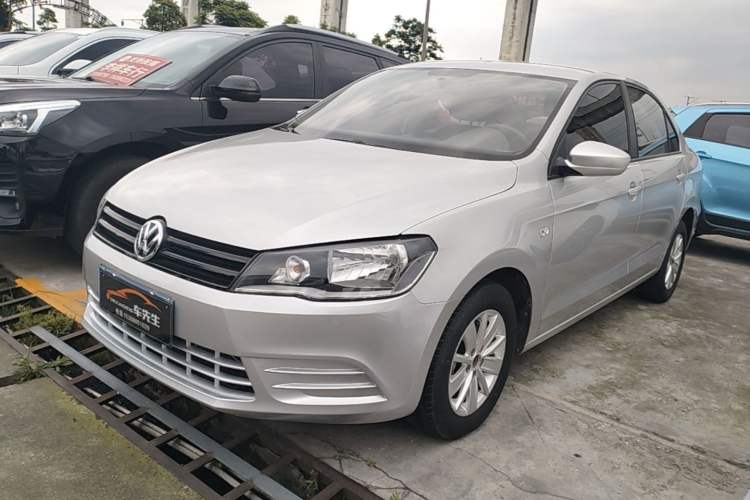 Used Volkswagen Jetta 2015 Value Edition 1.6L Manual Fashionable Style