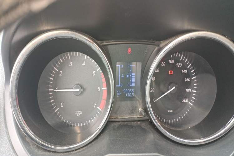 Used HYOSOW S3 2014 1.5L Comfort Version China IV Emission Standard Instrument Cluster