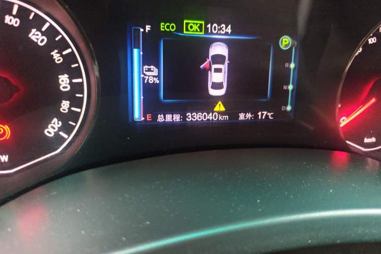 Used BYD e5 2018 450 Smart Connect Enjoyment Version
