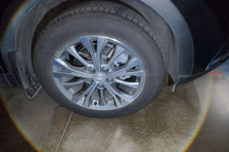 Used Buick Envision 2022 Encore Plus 652T Five-Seat Luxury Model