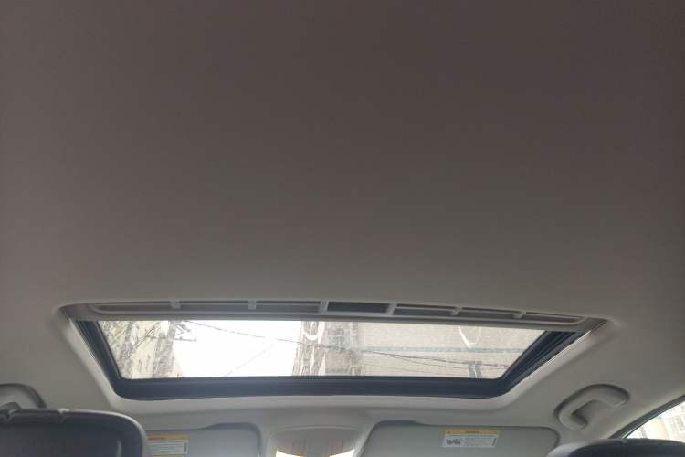 Used Mercedes-Benz GL-Class  Headliner