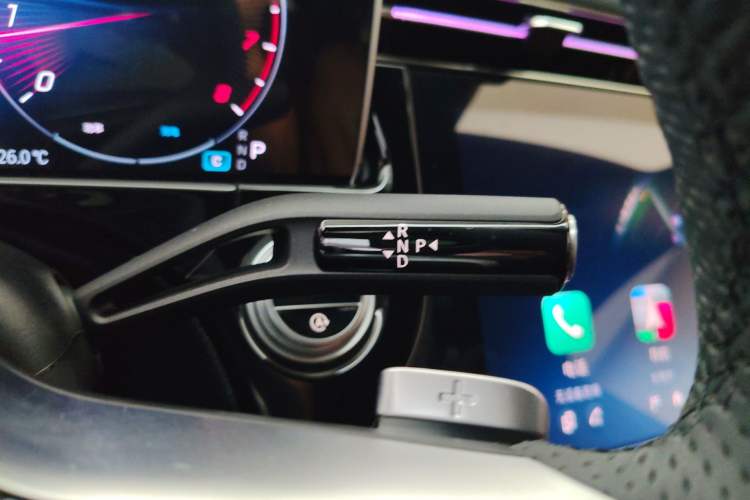 Used Mercedes-Benz E-Class 2025 Facelift E 300 L Luxury Sport Edition Gear Lever