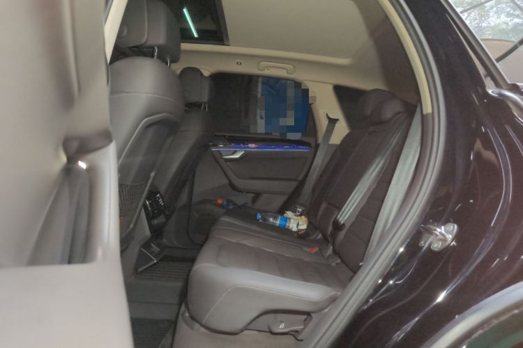 Used Volkswagen Touareg 2021 3.0 TSI Luxury Edition Black Diamond Sport Package Left Rear Seat