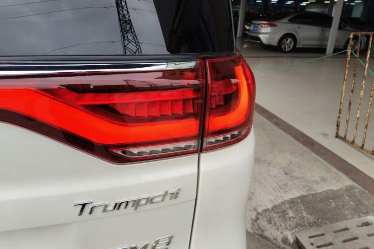 Used GAC Trumpchi M8 2018 320T Luxury Edition
