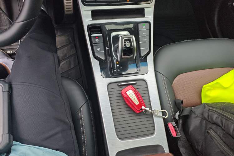 Used Geely Auto Emgrand GS 2019 1.5TD DCT Active Pro 260T Gear Lever