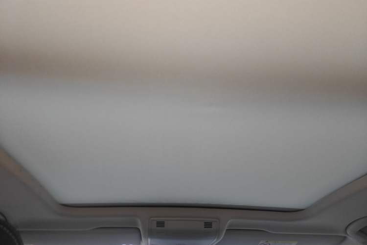 Used Volkswagen Tayron 2020 330TSI Two-Wheel Drive Luxury Smart Connectivity Version
