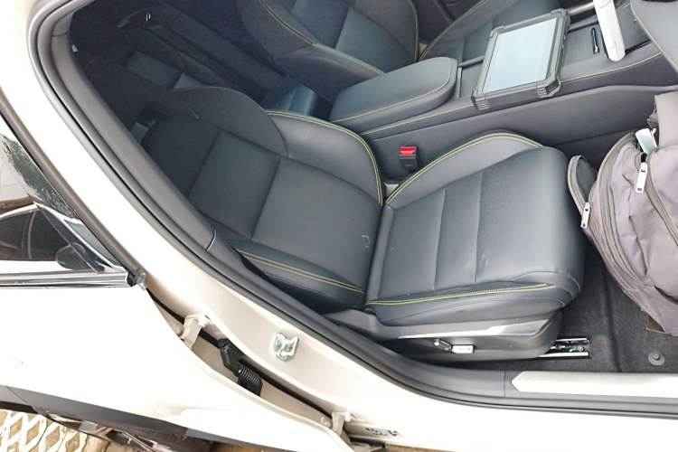 Used Lynk & Co 06 2025 Renew 1.5T Halo Right Front Seat