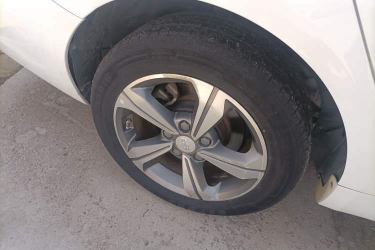 Used Geely Auto Emgrand GL 2018 1.4T Manual Elite Smart Connectivity Version
