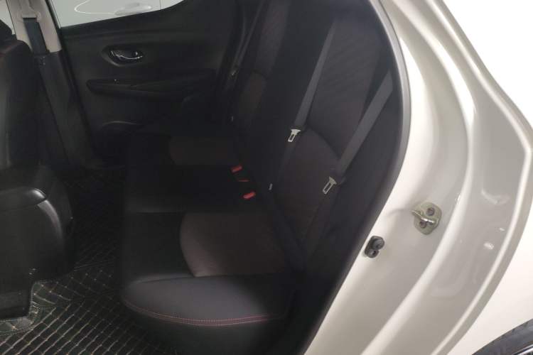 Used Nissan Lannia 2020 1.6L CVT Cool Edition
