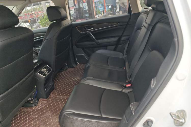 Used Honda Avancier 2017 240TURBO Two-Wheel Drive Premium Edition