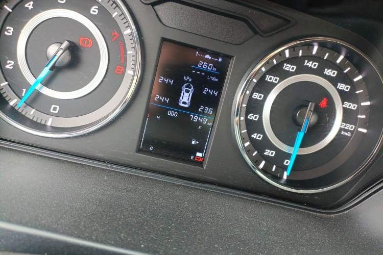 Used Soueast A5 Wing Dance 2019 1.5L Manual E-Hawk Edition China VI
