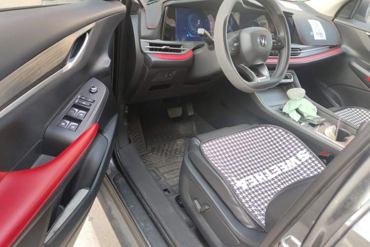 Used CHANGAN CS55PLUS 2021 Blue Whale Edition 1.5T DCT Prestige Model Driver Seat