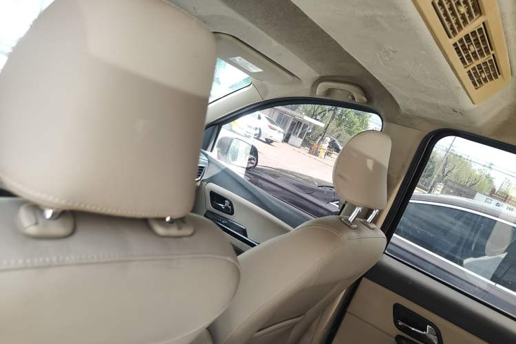 Used Wuling Hongguang 2015 1.5L S1 Comfort China V Standard