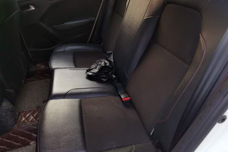 Used Citroen C3-XR 2018 1.6L Automatic Pioneer Model Left Rear Seat