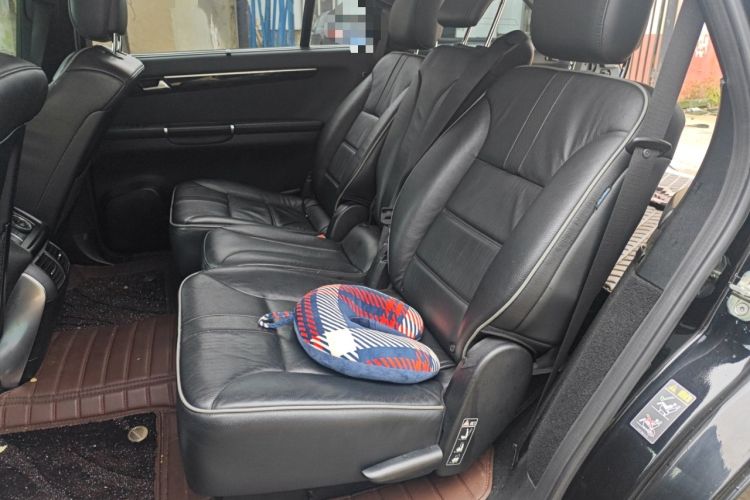 Used Mercedes-Benz R-Class 2017 R 320 4MATIC Business Edition Prestige Model
