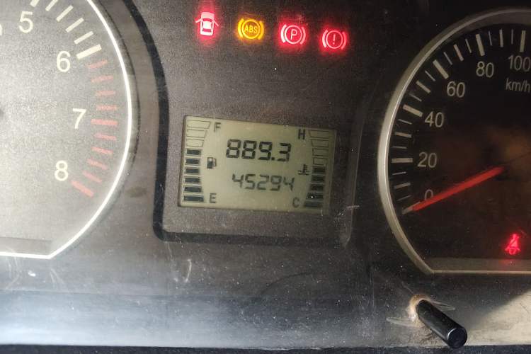 Used FORTHING Lingzhi 2015 V3 1.5L 7-Seater Comfort Model

