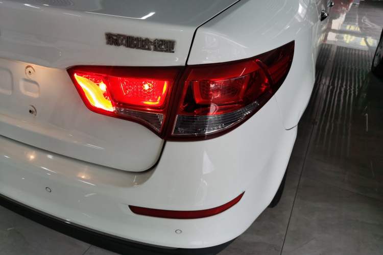 Used Kia K2 2015 Sedan 1.4L Automatic GLS