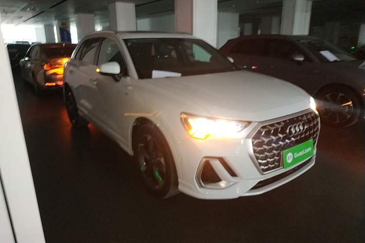 Used Audi Q3 2024 35 TFSI Fashion Dynamic Edition
