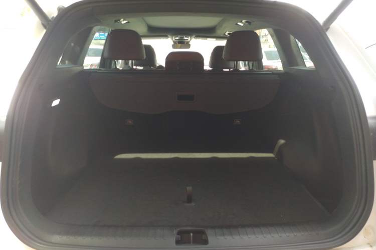 Used Geely Auto Monjaro L 2021 2.0TD DCT EVO Two-Wheel Drive Prestige Version Trunk