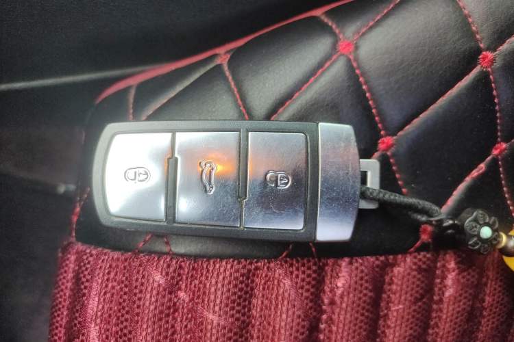 Used Volkswagen FAW-Volkswagen CC 2010 2.0 TSI Premium Edition
