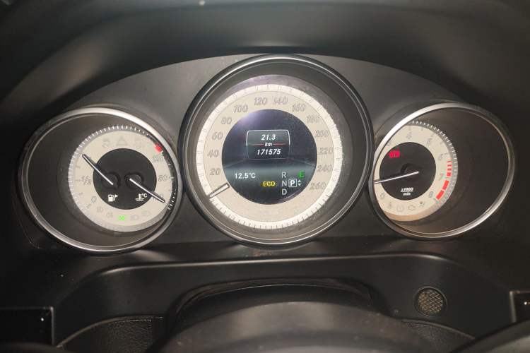 Used Mercedes-Benz E-Class 2015 Restyled E 260 L Sport Edition