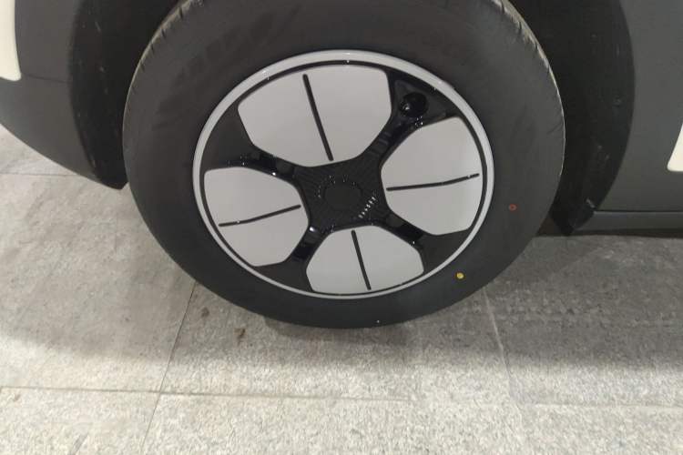 Used Geely Galaxy Geome 2025 310km Youth Edition