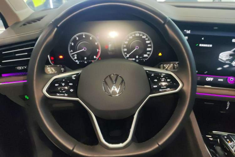 Used Volkswagen Touareg 2021 3.0 TSI Prestige Edition Classic Sport Package