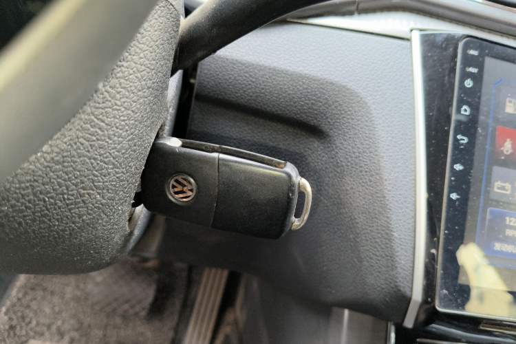 Used Volkswagen Passat 2016 330TSI DSG Luxury Edition Interior 1