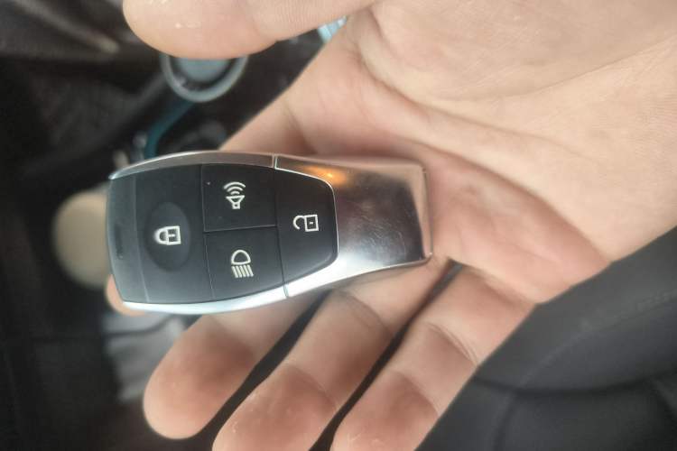 Used BAIC Off-Road BJ40 2023 2.0T Automatic Four-Wheel Drive Urban Hunter Edition Chivalrous Type Vehicle Key