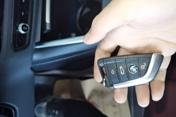 Used BMW i3 2025 eDrive 35 L Interior 1