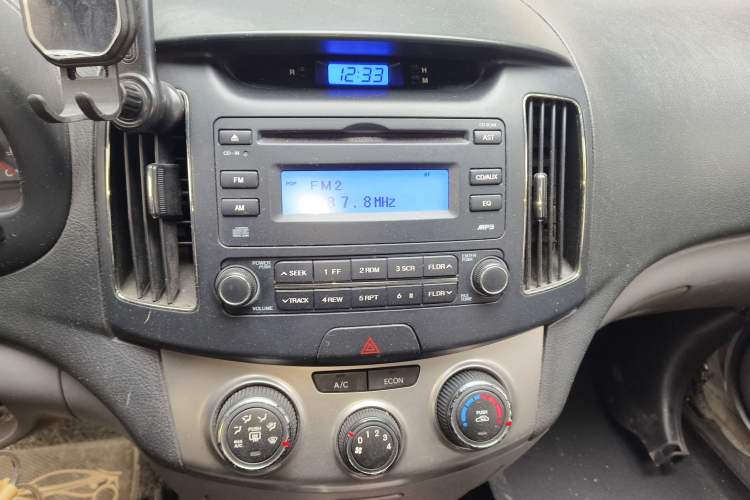 Used Hyundai Celesta 2011 1.6L Manual Luxury Model
