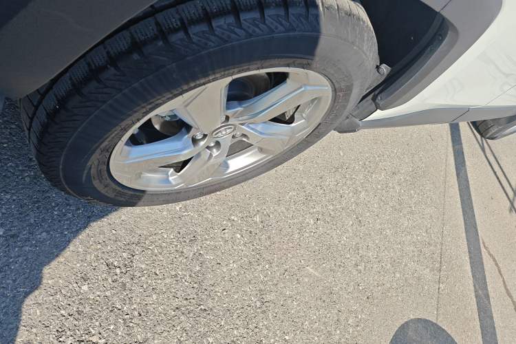 Used Toyota RAV4 2022 2.0L CVT Two-Wheel Drive Fashion Plus Edition
