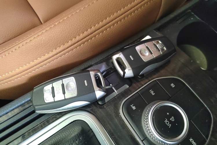 Used Haval H6 Coupe 2016 Blue Label 1.5T Automatic Two-Wheel Drive Urban Model
