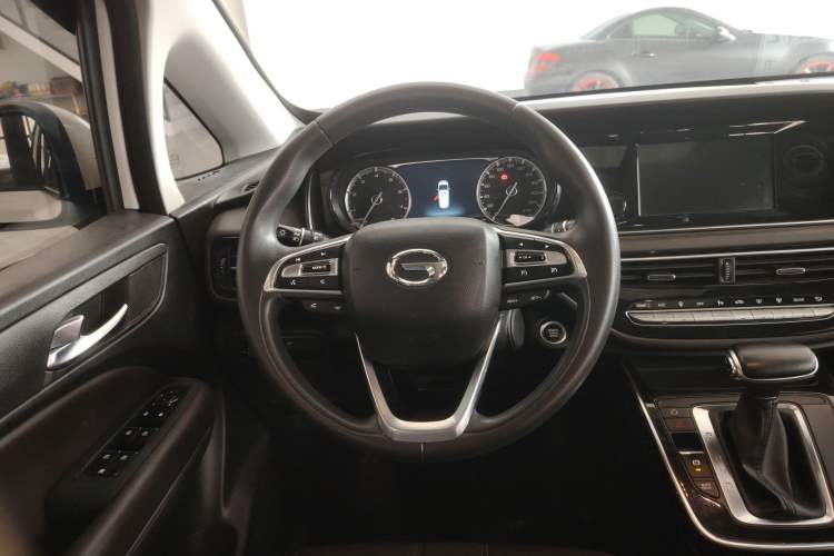Used GAC Trumpchi M6 2019 270T DCT Luxury Edition (7-seater) China VI