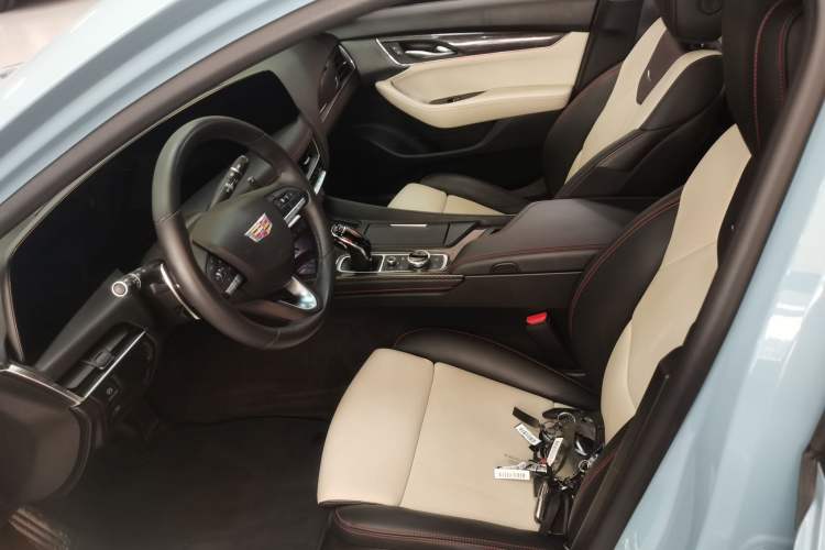 Used Cadillac CT5 2025 28T Track Performance Edition + Peak Track Optional Package