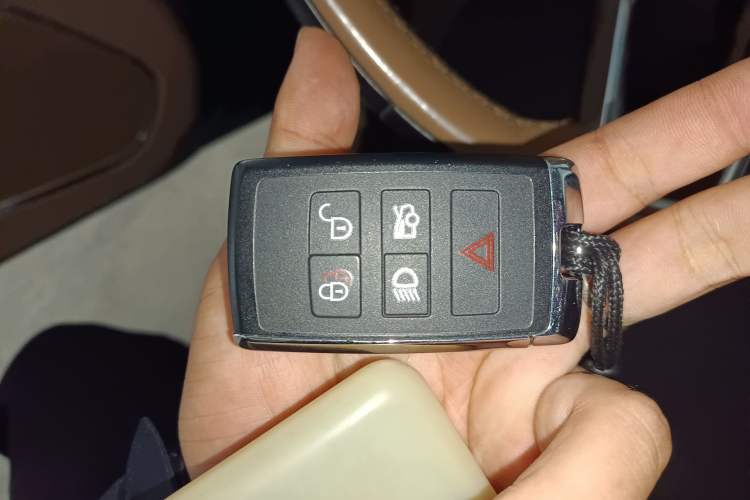 Used Jaguar XFL 2023 XFL 2.0T P250 Two-Wheel-Drive Luxury Deluxe Edition