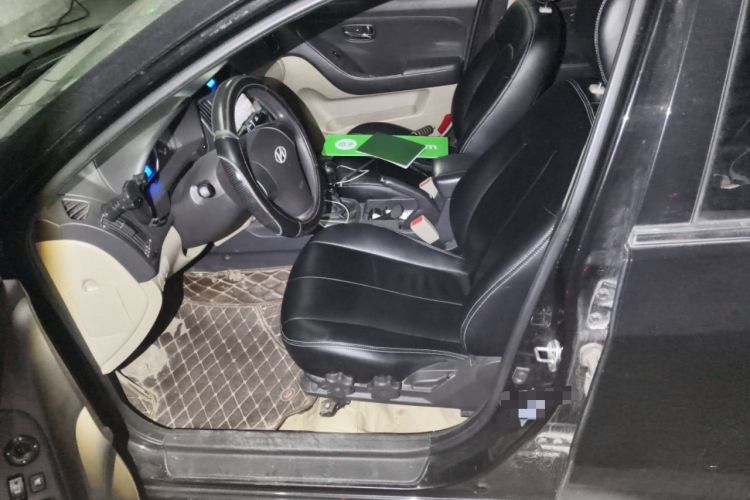 Used Hyundai Celesta 2011 1.6L Manual Luxury Model
