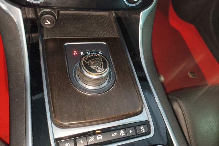 Used Jaguar XFL 2018 XFL 2.0T 200PS Elite Edition