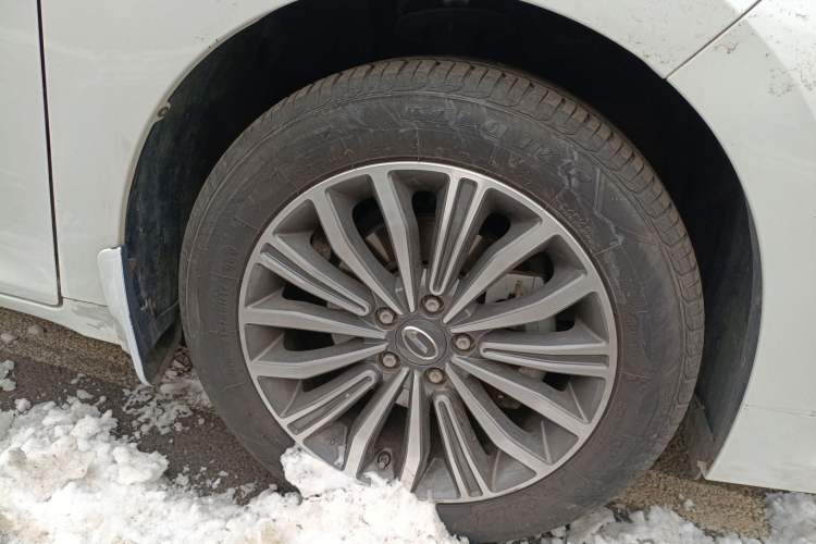 Used GAC Trumpchi M6 2019 270T Automatic Luxury Edition (7-seater) China V Standard