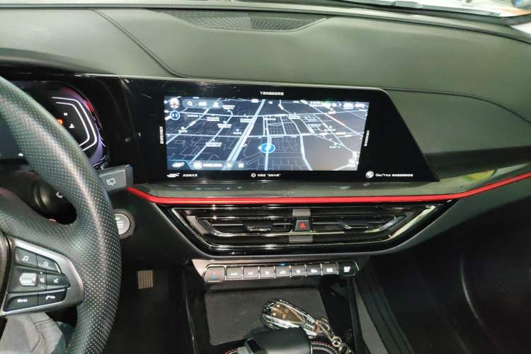 Used CHANGAN OSHAN X5 2021 1.5T DCT Flagship Edition Audio And AC Panel